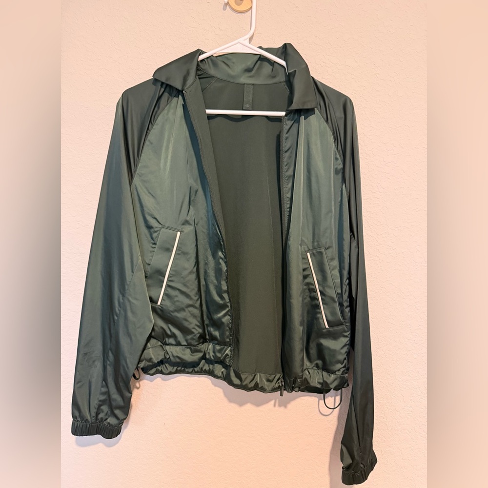 lululemon athletica Green Windbreaker Jacket